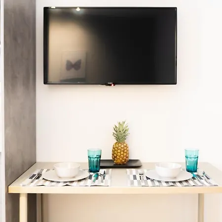 A17 Modern & Cosy 2R Flat Up To 4Ppl Near Parthenon Apartment Athens Exterior photo