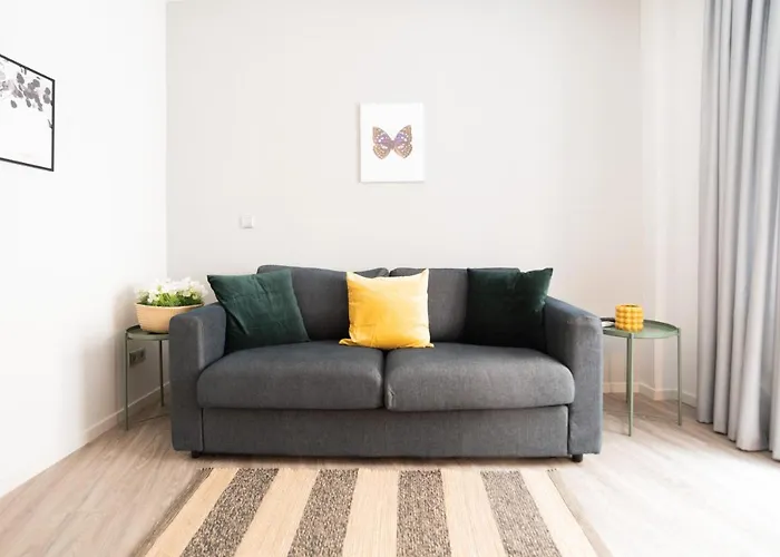 A17 Modern & Cosy 2R Flat Up To 4Ppl Near Parthenon