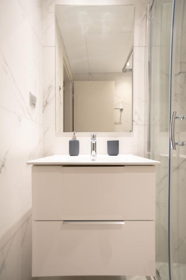 Apartment A17 Modern & Cosy 2r Flat Up To 4ppl Near Parthenon