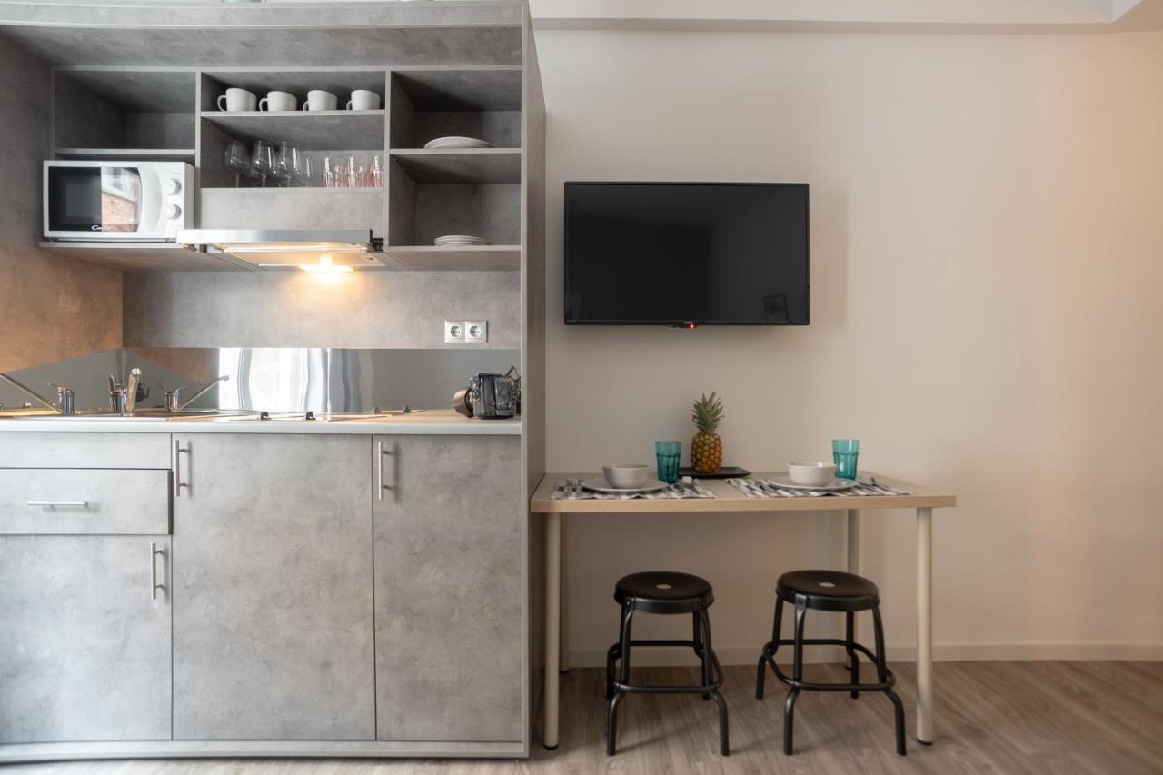 Apartment A17 Modern & Cosy 2r Flat Up To 4ppl Near Parthenon
